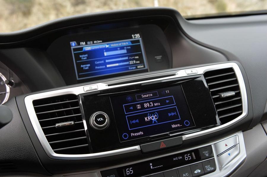  Honda Accord V6 Touring 2014 года  (фото 29 из 42)